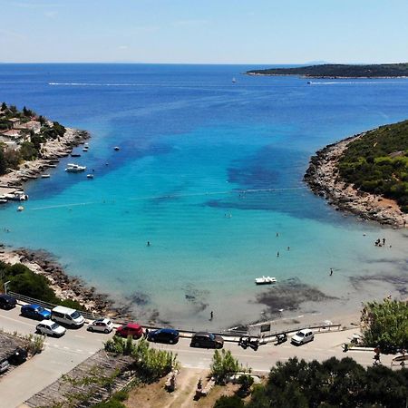 Apartments By The Sea Milna, Vis - 8896 Zewnętrze zdjęcie