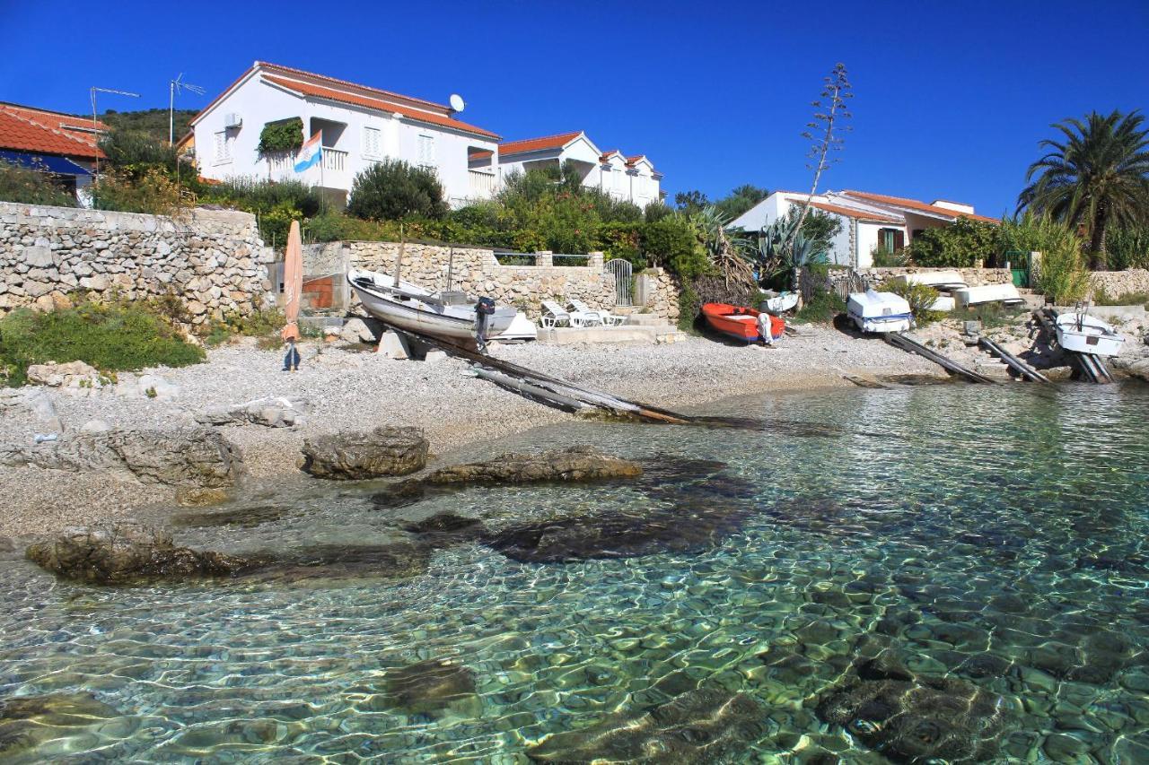 Apartments By The Sea Milna, Vis - 8896 Zewnętrze zdjęcie