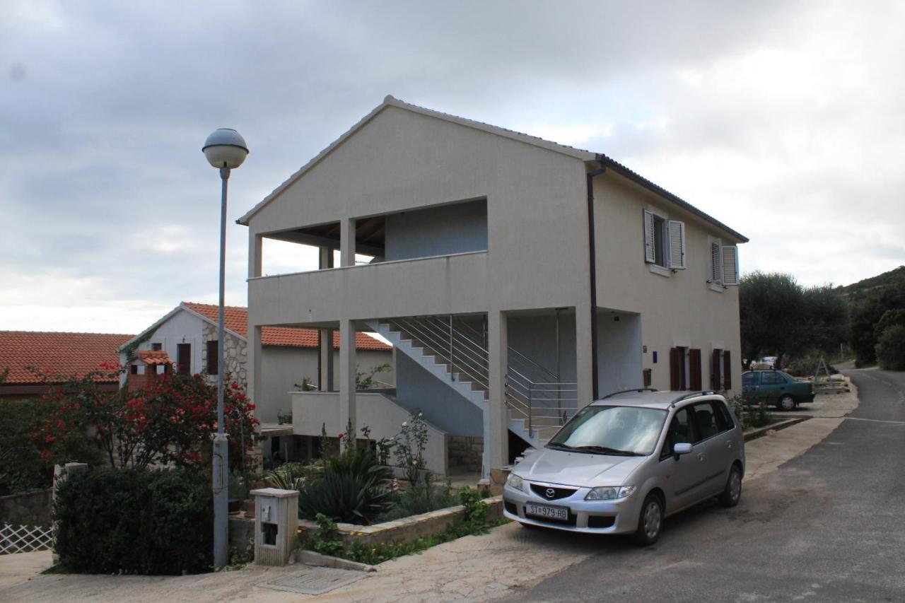 Apartments By The Sea Milna, Vis - 8896 Zewnętrze zdjęcie